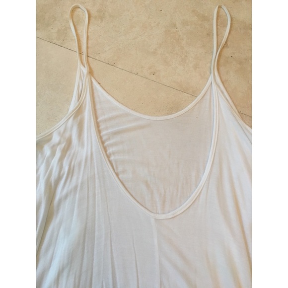 Brandy Melville White Tank Top - Picture 4 of 4